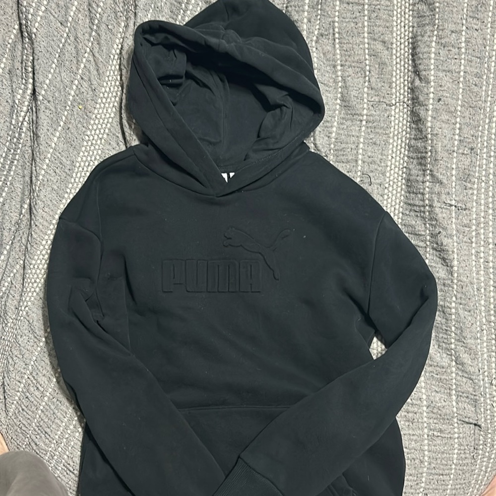 Girls black puma sweatshirt